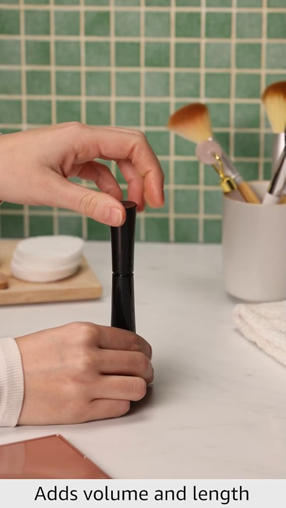 Image 7 of IT Cosmetics Superhero Elastic Stretch Volumizing + Lengthening Mascara